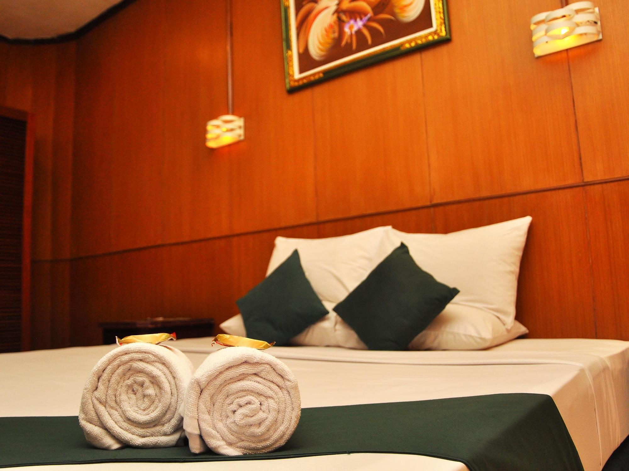 Hotel Benua Bandung