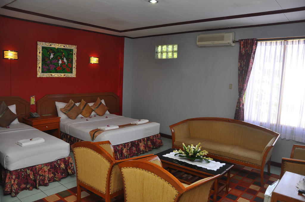 Hotel Benua