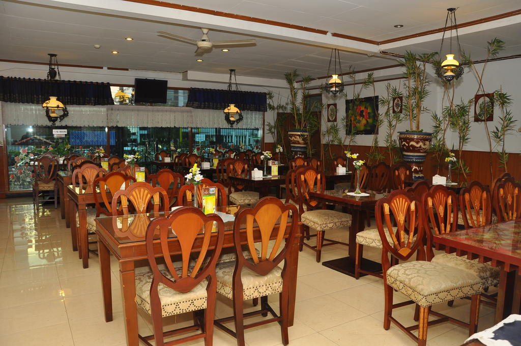 Hotel Benua 2*