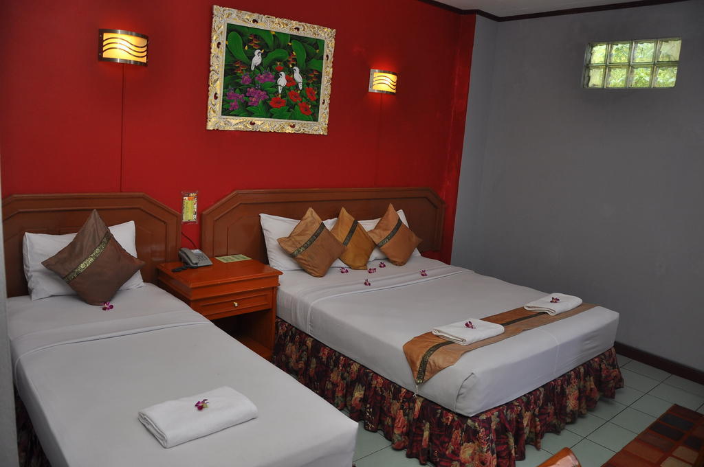 Benua Hotel 2*